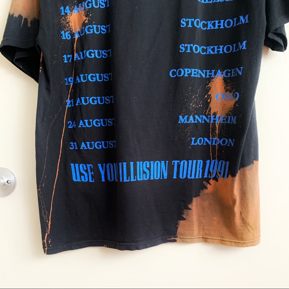 BRAVADO | Guns N’ Roses Use Your Illusion Graphic - Picture 6 of 7